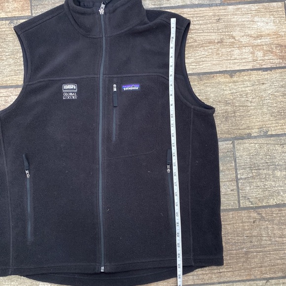 Patagonia Men’s Black Synchilla Fleece Vest - Picture 7 of 7